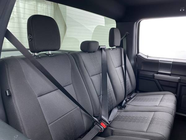 2019 Ford F150 SuperCrew Cab XLT Pickup 4D 6 1/2 ft pickup Silver -... for sale in Hickory, NC – photo 18