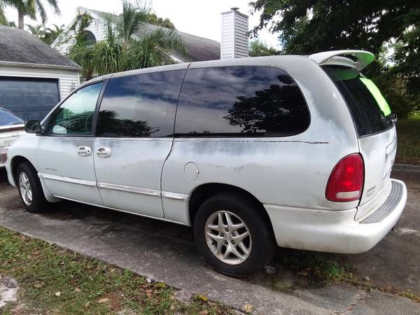 1999 Dodge Grand Caravan Sport - cars & trucks - by owner - vehicle... for sale in Fort Myers, FL – photo 3