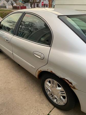 2003 Mercury Sable *VERY LOW MILES* - cars & trucks - by dealer -... for sale in milwaukee, WI – photo 4