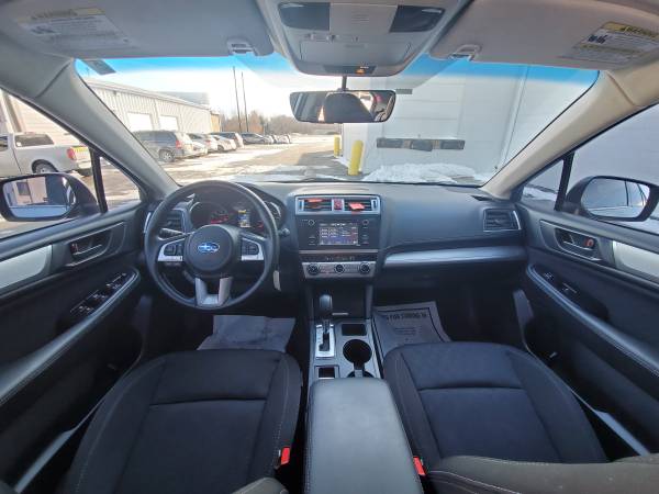 2017 Subaru Legacy 2 5i AWD 4dr Sedan 35K miles ONLY - cars & for sale in Omaha, NE – photo 9
