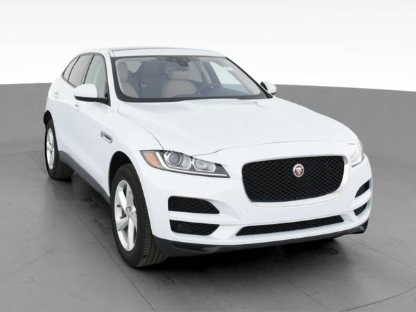 2018 Jag Jaguar FPACE 30t Premium Sport Utility 4D suv White -... for sale in NEWARK, NY – photo 16