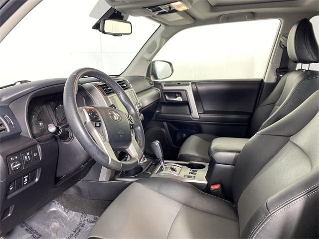 2020 Toyota 4Runner SR5 Premium for sale in Schaumburg, IL – photo 2
