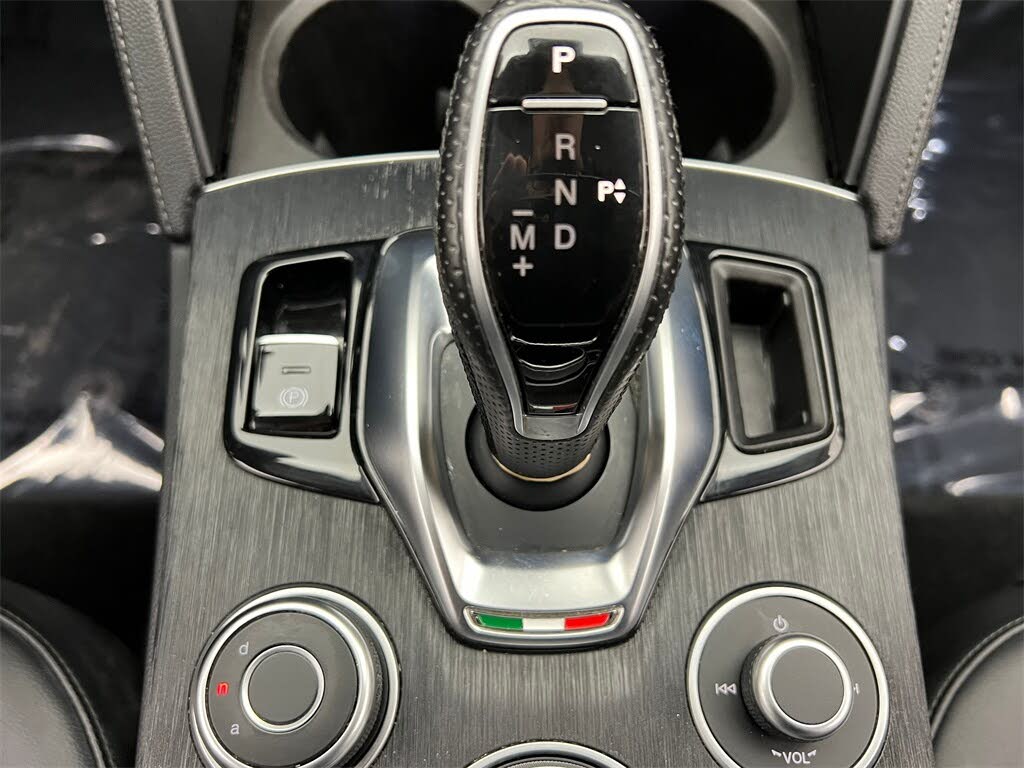 2020 Alfa Romeo Stelvio AWD for sale in Des Plaines, IL – photo 24