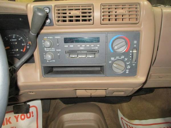 1996 Chevrolet Chevy Blazer 4dr 4WD LT for sale in Wadena, MN – photo 9