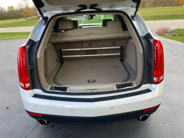 2015 Cadillac SRX AWD - cars & trucks - by owner - vehicle... for sale in Rockford, IL – photo 8