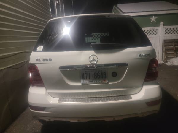2010 Mercedes Benz ML350 4Matic! Just Serviced! Inc/5 year/100k for sale in Methuen, MA – photo 2