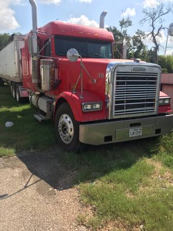 2003 Freightliner FLD132X1 for sale in Waco, TX