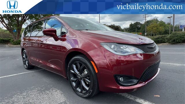 2019 Chrysler Pacifica Touring Plus FWD for sale in Spartanburg, SC