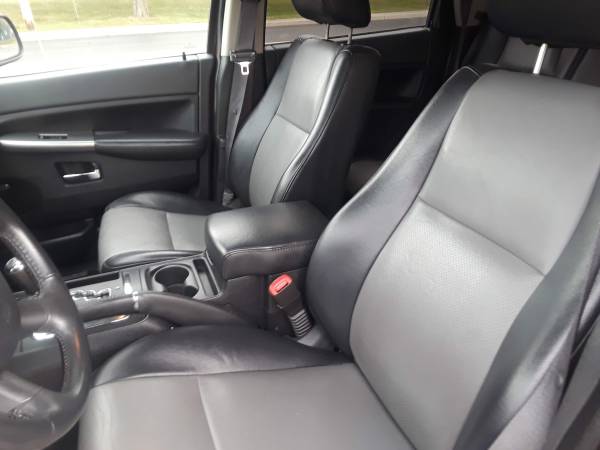2010 Jeep Grand Cherokee - - by dealer - vehicle for sale in Brewerton, NY – photo 9