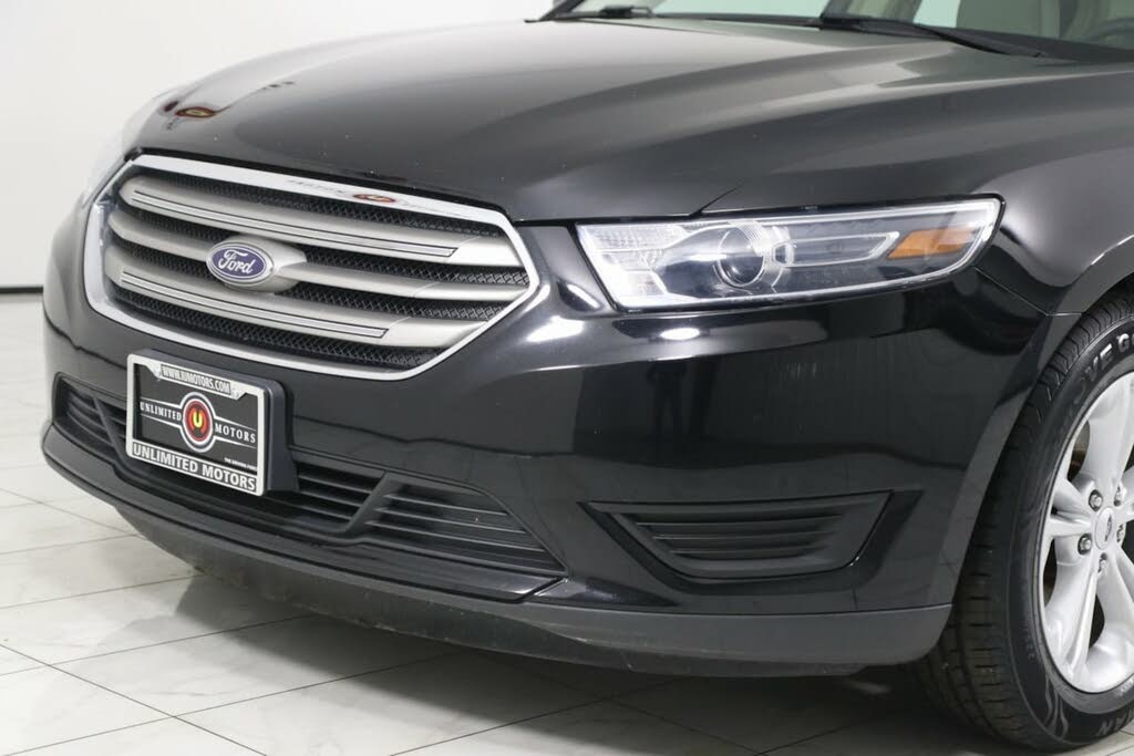2018 Ford Taurus SE FWD for sale in Elwood, IN – photo 12