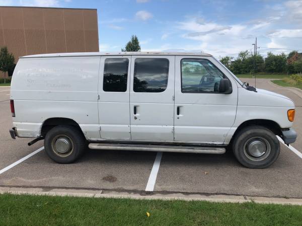 2006 Ford E-250 Econoline Cargo Van! Fleet Maintained! for sale in Saint Paul, MN – photo 4