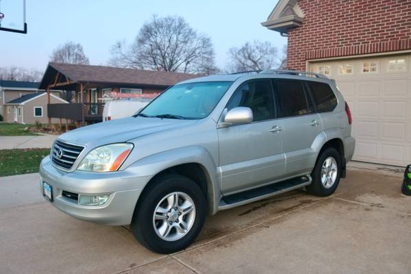 2004 Lexus GX470 - cars & trucks - by owner - vehicle automotive sale for sale in Evanston, IL