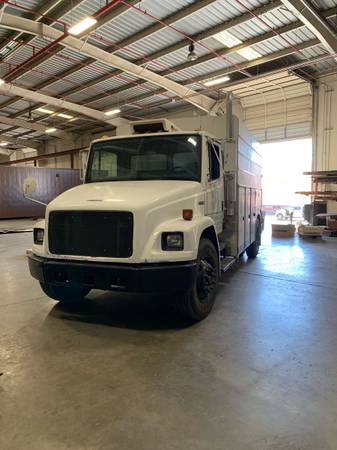 FL 60 Freightliner service utility truck for sale in Phoenix, AZ