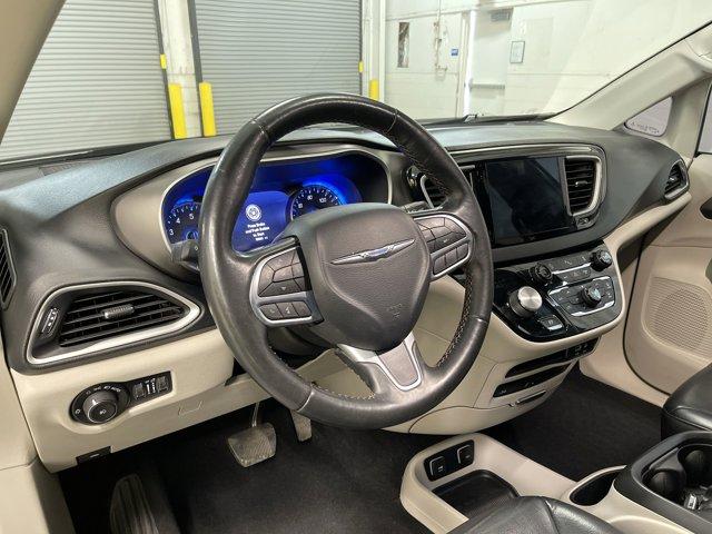 2020 Chrysler Pacifica Touring-L Plus for sale in Phoenix, AZ – photo 3