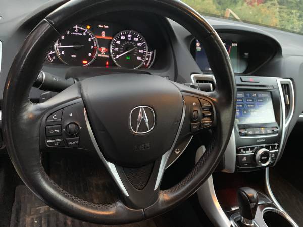2015 Acura TLX for sale in Ashland, OR – photo 4