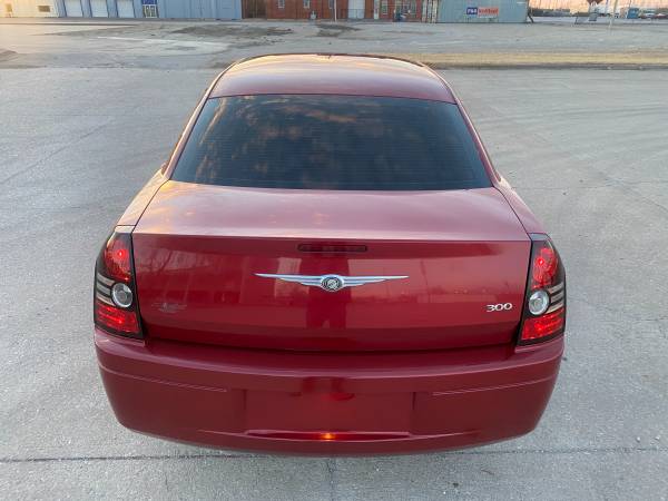 Chrysler 300 red (very nice) - - by dealer - vehicle for sale in Oklahoma City, OK – photo 10