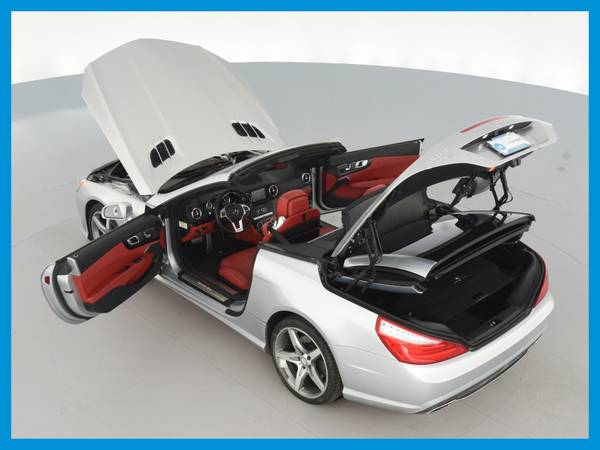 2013 Mercedes-Benz SL-Class SL 550 Roadster 2D Convertible Silver for sale in Providence, RI – photo 17