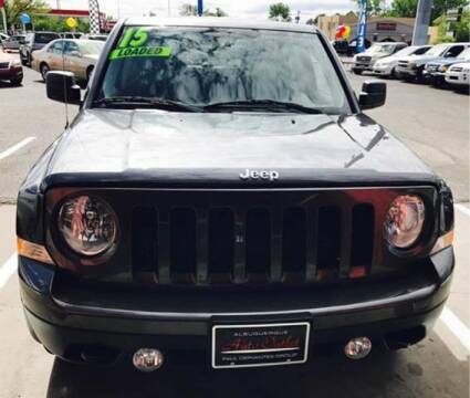 2015 JEEP PATRIOT 4X4 LATITUDE WARANTED LOW MILES WE FINANCE AND TRADE for sale in Albuquerque, NM – photo 2