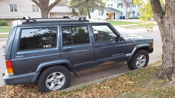 2001 Jeep Cherokee for sale in Sioux Falls, SD – photo 4