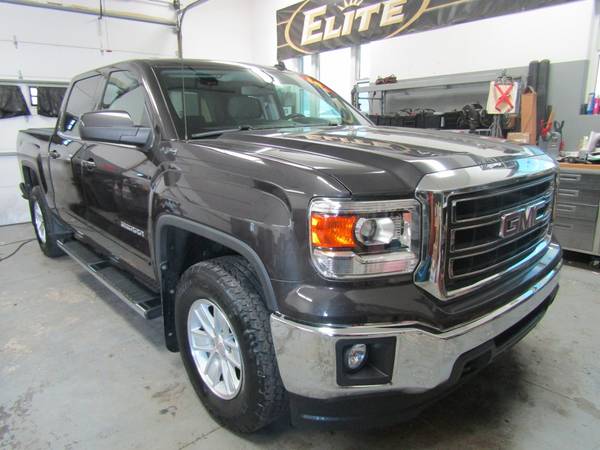 **Low Miles/Back Up Camera/Remote Start** 2014 GMC Sierra 1500 SLE for sale in Idaho Falls, ID – photo 2