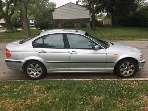 BMW 325 XI 5 speed Manual (Rare) - cars & trucks - by owner -... for sale in Palatine, IL