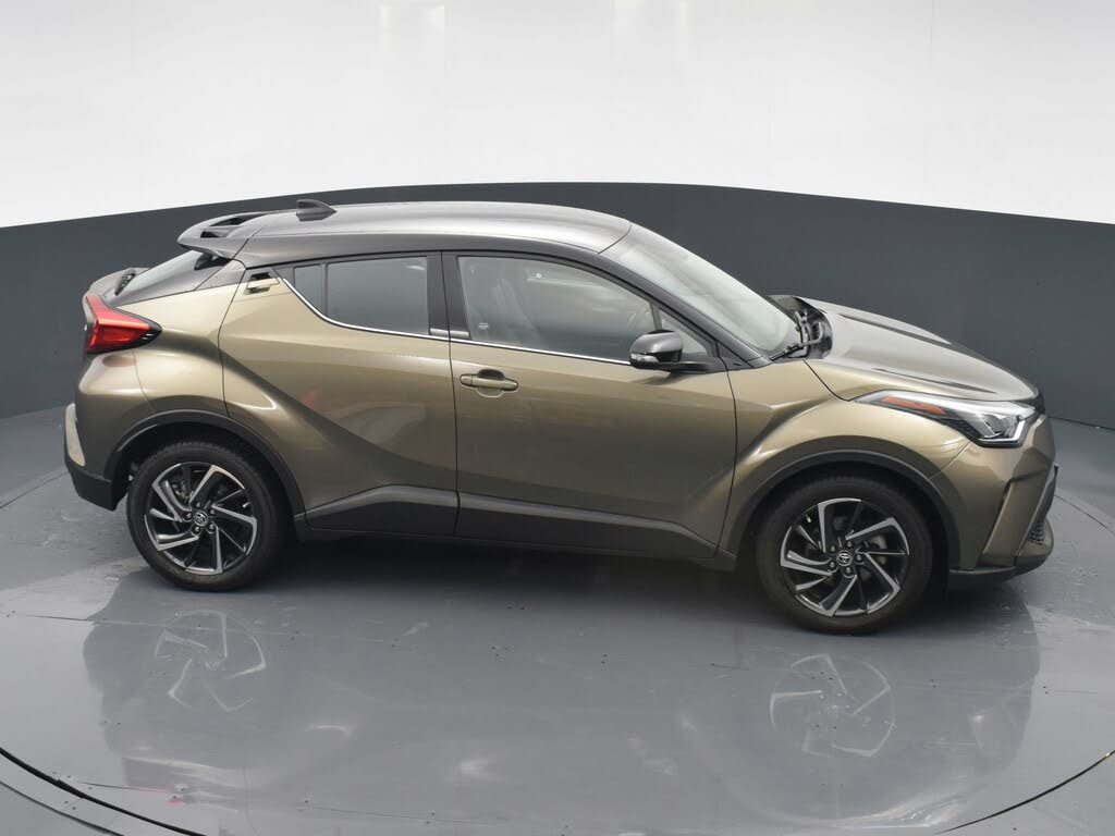 2021 Toyota C-HR LE FWD for sale in Chicago, IL – photo 8