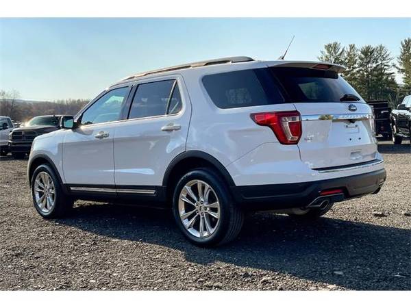 2018 Ford Explorer XLT AWD 4dr SUV - SUV - - by dealer for sale in Other, VT – photo 5