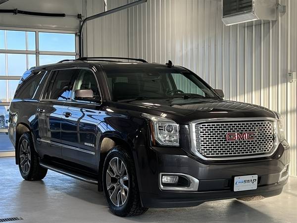 2016 GMC Yukon XL Denali - - by dealer - vehicle for sale in Sioux Falls, SD – photo 7