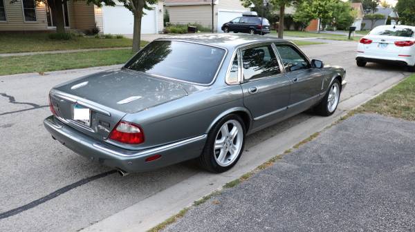 LOADED 03 JAGUAR XJ SPORT V8 AUTOMATIC ALL POWER OPTIONS LEATHER -... for sale in Bolingbrook, IL – photo 4