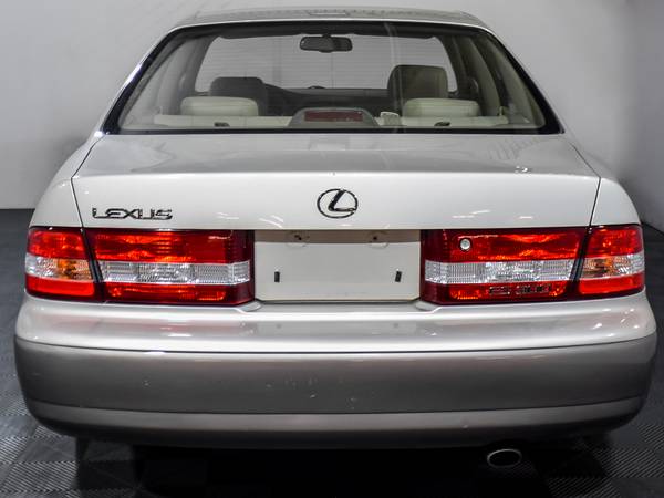 2001 Lexus ES 300 Coach Edition Low Miles Super Rare for sale in Redmond, WA – photo 7