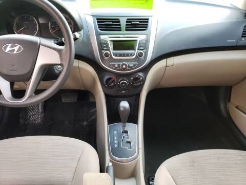2017 Hyundai Accent -- $11,990 -- Outdoor Recreation World for sale in Panama City, FL – photo 11