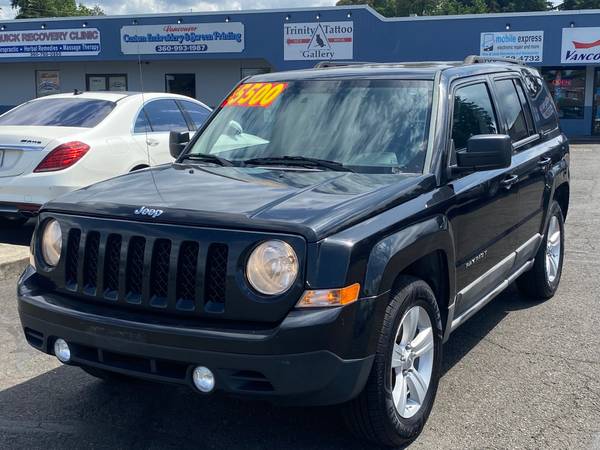 4X4/2011 Jeep Patriot - - by dealer - vehicle for sale in Vancouver, OR – photo 4