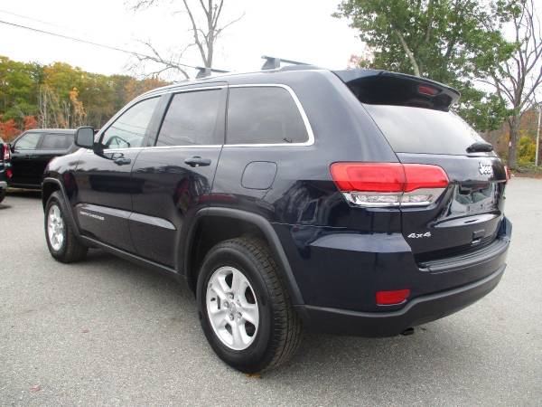 2014 Jeep Grand Cherokee 4x4 4WD Laredo Heated Seats & Wheel SUV for sale in Brentwood, NH – photo 5