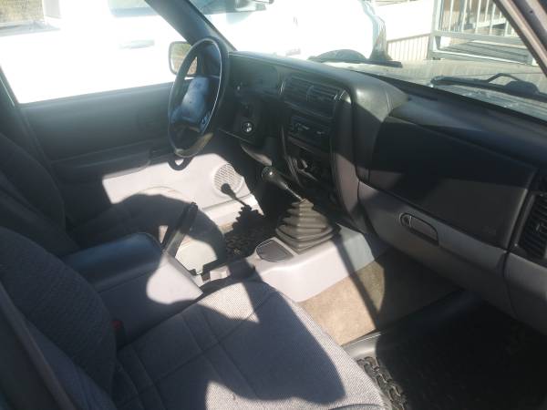 98 jeep Cherokee XJ 4.0 5 speed for sale in Salinas, CA – photo 4