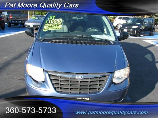 2007 Chrysler Town & Country Braun Wheelchair Van for sale in Vancouver, OR – photo 8