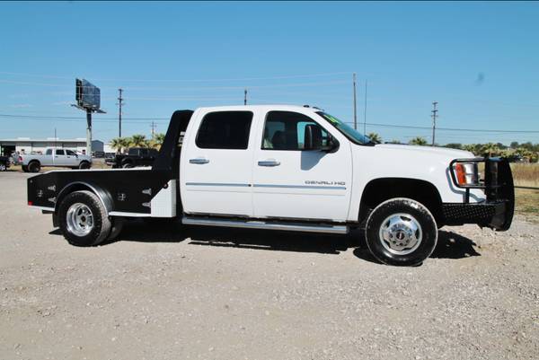 2014 GMC 3500 DENALI 4X4 - SKIRTED FLATBED -LOW MILES -LOADED - TX... for sale in Liberty Hill, IA – photo 16