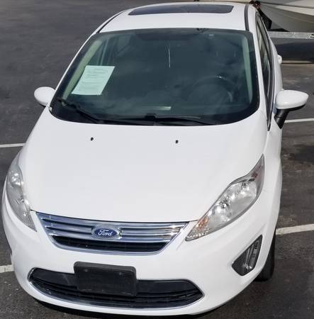 2012 FORD FIESTA SES 4dr Hatchback****GREAT GAS SAVER**** STUDENTS!! for sale in Clarksville, TN – photo 2