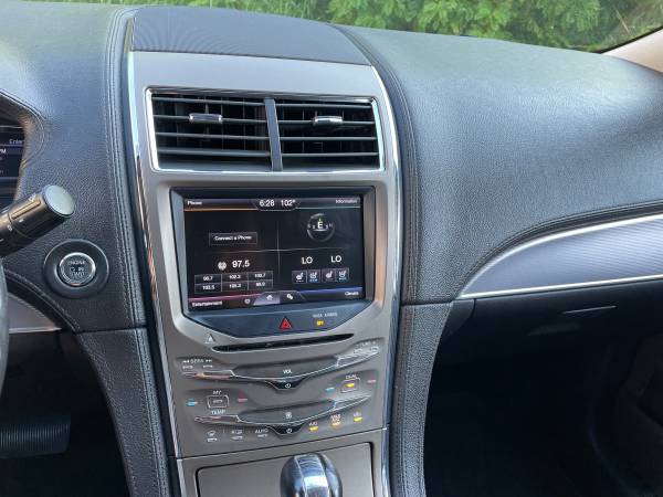2013 Lincoln MKX AWD - - by dealer - vehicle for sale in Mount Washington, KY – photo 15