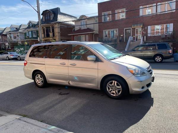 2006 Honda Odyssey EX-L - cars & trucks - by owner - vehicle... for sale in Brooklyn, NY – photo 5