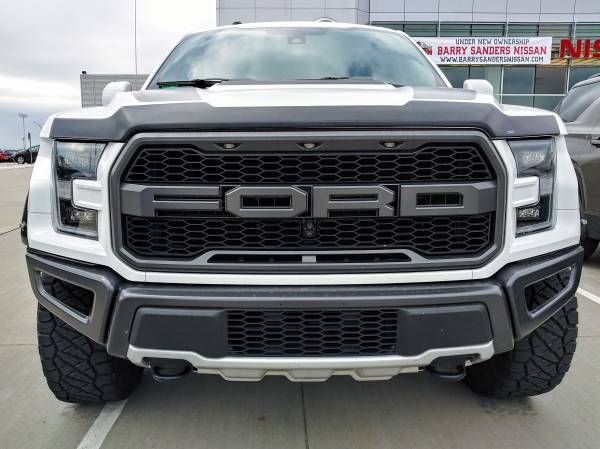 2018 FORD F150 RAPTOR - 4X4 SUNROOF! LEATHER LOADED! - cars & trucks... for sale in Ardmore, KS – photo 3