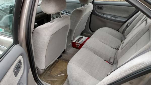 2001 Nissan Altima GXE - cars & trucks - by owner - vehicle... for sale in Williamston, MI – photo 10
