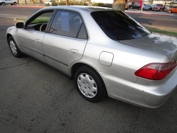 XXXXX 1998 Honda Accord LX 5-SPd ( manual ) One OWNER Clean TITLE... for sale in Fresno, CA – photo 2