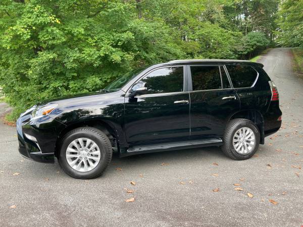 2021 Lexus GX460 AWD Loaded Only 25k miles - - by for sale in Boone, NC – photo 4