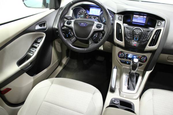 2012 Ford Focus SEL Sedan for sale in Wickliffe, OH – photo 9