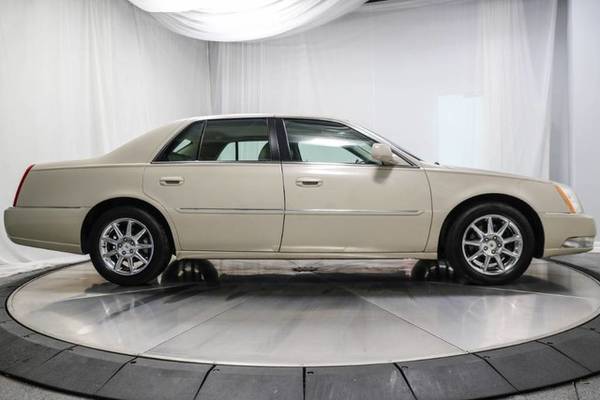 2010 Cadillac DTS LEATHER EXTRA CLEAN SERVICED COLD AC RUNS GREAT for sale in Sarasota, FL – photo 7