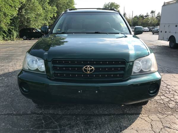 2001 TOYOTA HIGHLANDER EXCELLENT CONDITION for sale in Romeoville, IL