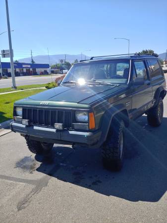 Rare 96' Jeep Cherokee 4x4 Manual for sale in Missoula, MT – photo 2