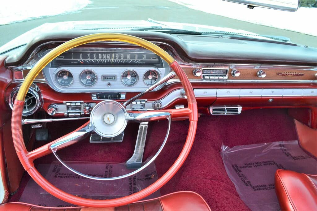 1960 Pontiac Bonneville for sale in Ramsey , MN – photo 58