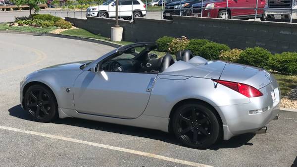 2004 Nissan 350z Touring Roadster for sale in Winchendon, MA