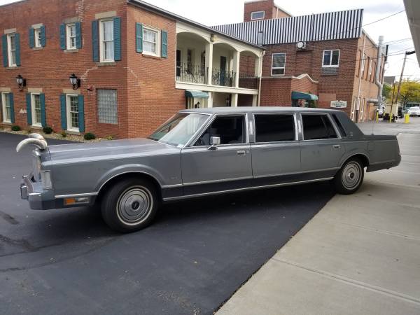 1986 Lincoln Town Car Limo for sale in Akron, OH – photo 5